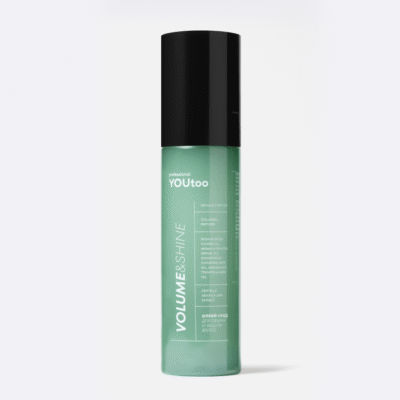 Зелёный флакон-спрей YOUtoo Volume&Shine 100 мл с чёрной крышкой на белом фоне — YOUtoo